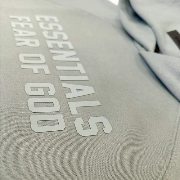 Essentials Fear Of God (FOG) Hoodie Sycamore size Small Spring Summer 2023